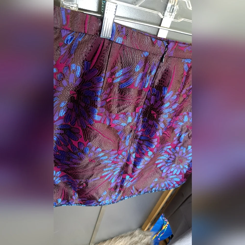 J.Crew • Vibrant GORGEOUS Floral Jacquard Neon Purple Blue Mini Pencil Skirt 12 - Picture 10 of 17